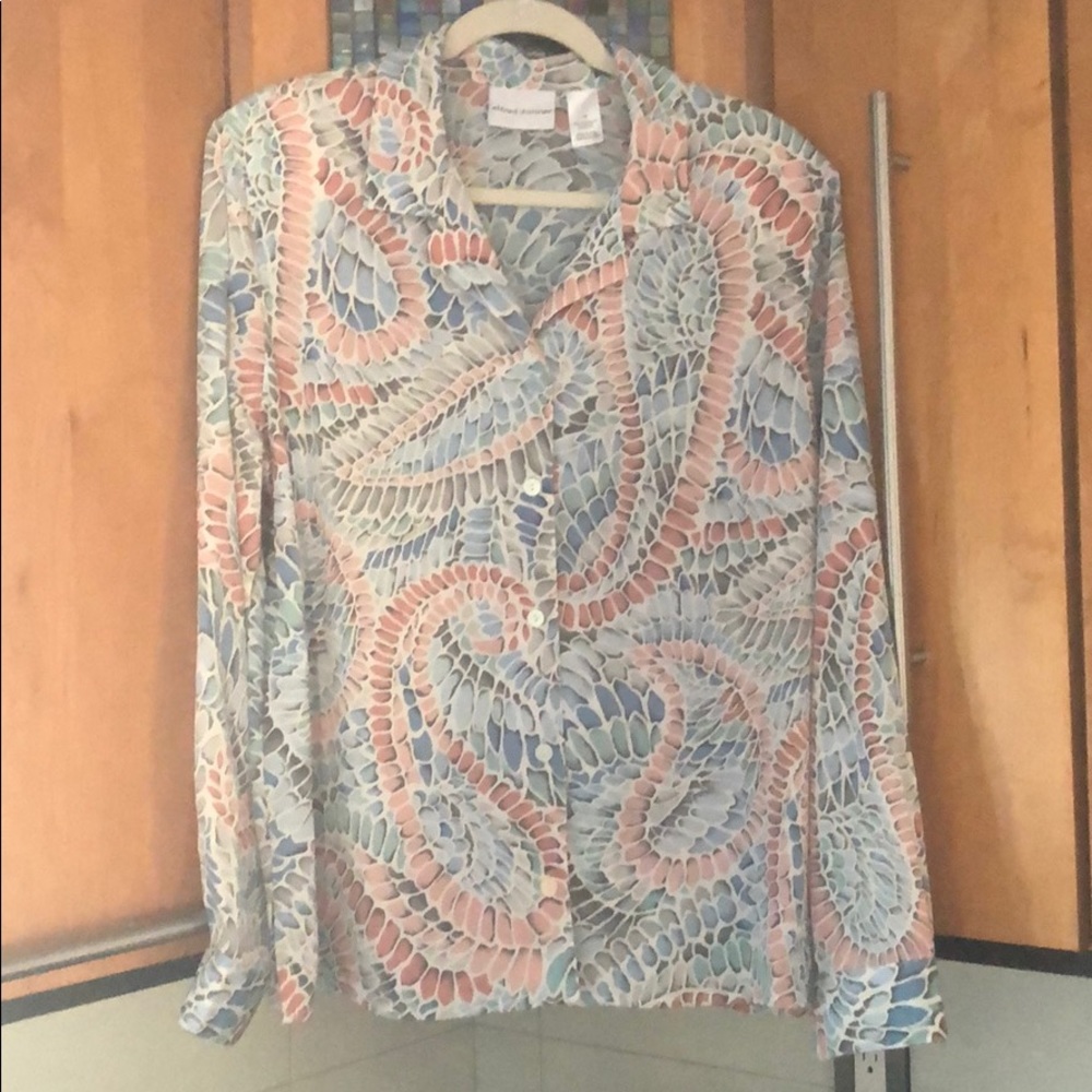 NWOT ladies long sleeve button down blouse size 16